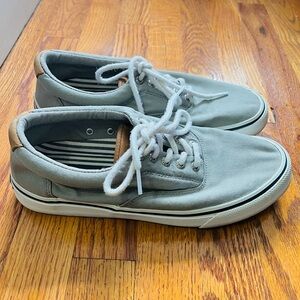 Sperry low top sneakers canvas, lace up, easy on off fit.